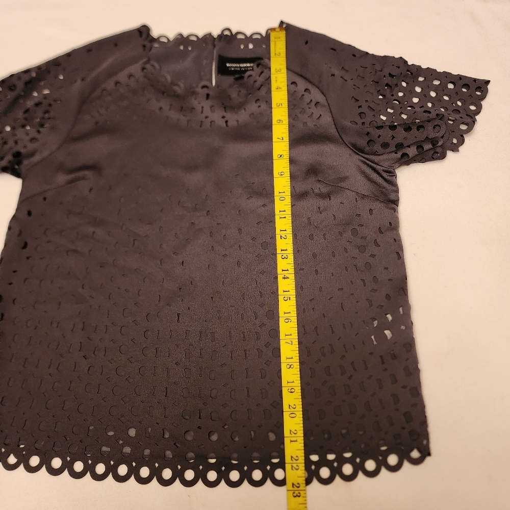Banana Republic Gray Laser Cut Short Sleeve Blouse - Picture 12 of 12